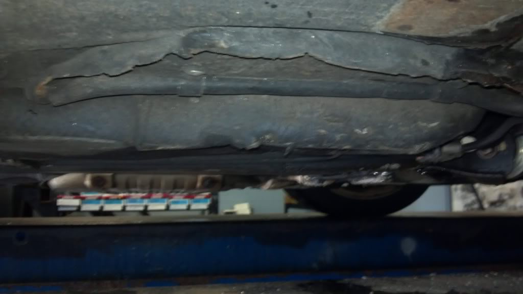 Name:  audidamanged.jpg
Views: 44
Size:  43.6 KB