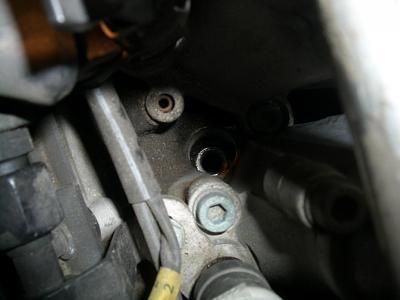 Spark Plug Problem 2.8L 12V-cimg6707.jpg