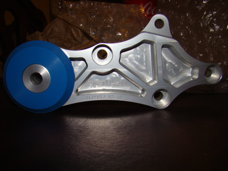 Name:  009-1.jpg
Views: 59
Size:  56.7 KB