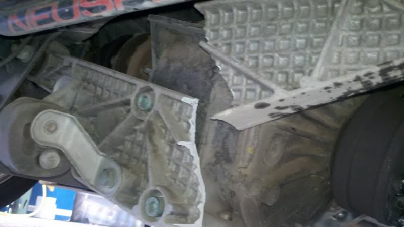 Name:  brokencrossmember5.jpg
Views: 98
Size:  37.9 KB