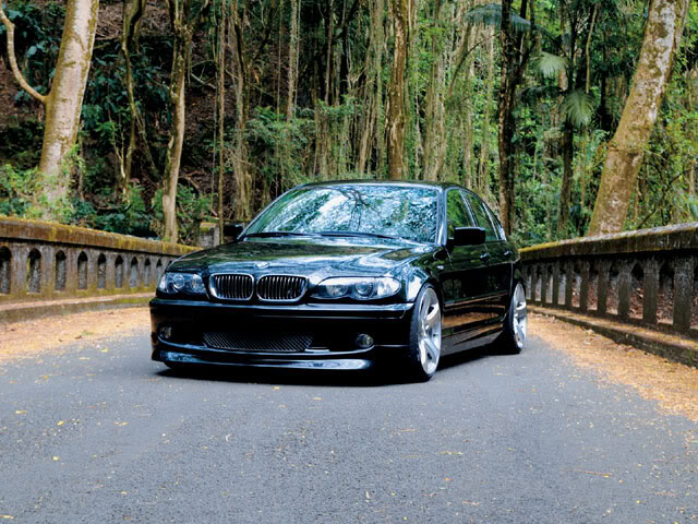 Name:  caep_0807_01_z2004_bmw_330ifront_vi.jpg
Views: 361
Size:  102.2 KB