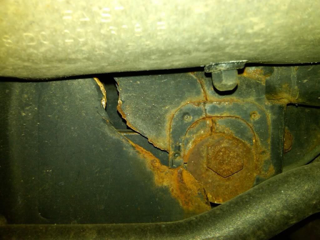 Name:  IMG00007-20090803-1834.jpg
Views: 82
Size:  94.1 KB