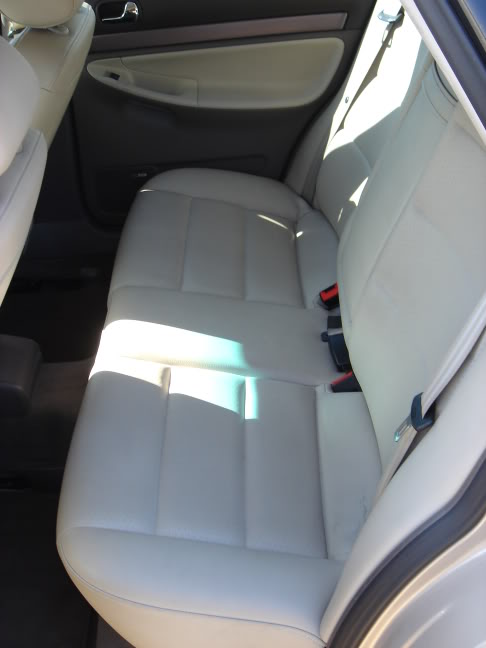 Name:  AudiA42048.jpg
Views: 18
Size:  31.2 KB