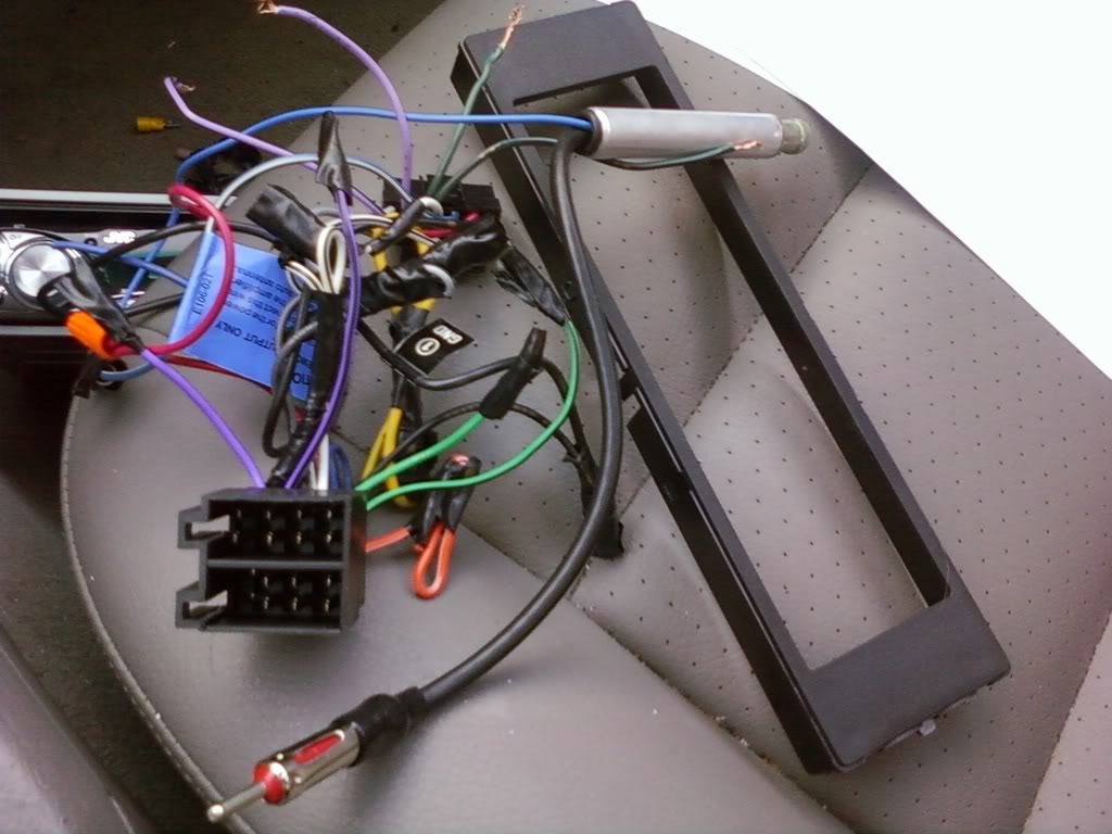 Name:  SamsungInstinct032.jpg
Views: 124
Size:  93.6 KB