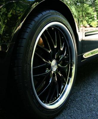 Black B5's with Chrome Rims-user50930_pic1169_1222283458.jpg