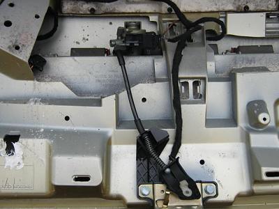 A4 Cabriolet 2003, Boot Lid Soft Touch inop-cabriolet-boot-3.jpg