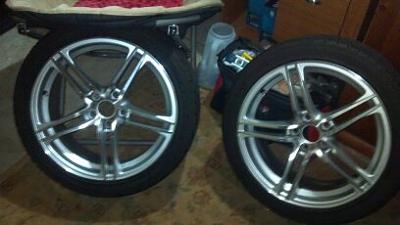 FOR SALE R8 Replica wheels 18&quot;-rim-3-4-pair.jpg