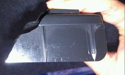 Lever for convertible top trunk storage compartment stopped working-broken-pieces.jpg