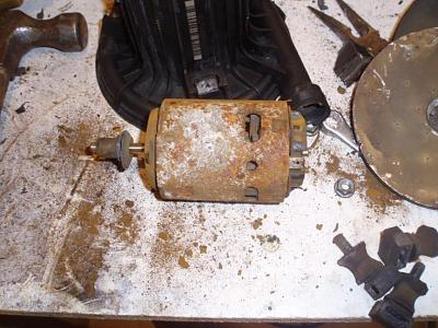 The guts of a Secondary Air Pump-p7270038.jpg