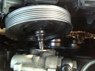 Blown power steering pump...........-blownaudi1.jpg
