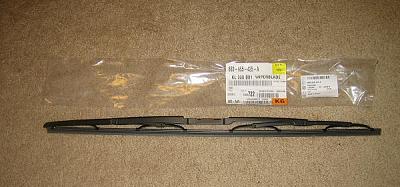 Wiper Blade and Wiper Blade Clip 2002 A4-wiper.jpg