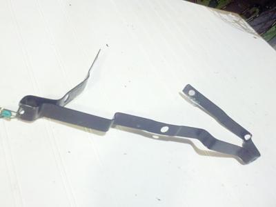 Not sure what this bracket is for...-2011-02-02_19-19-56_488.jpg