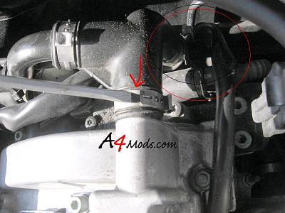 Crankcase breather hose broken - Found during Valve cover gasket change-breather.jpg