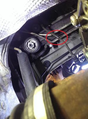 Do you know what this leaky clutch component is called?-leak.jpg