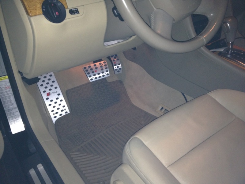 Name:  0293b101.jpg
Views: 256
Size:  84.4 KB