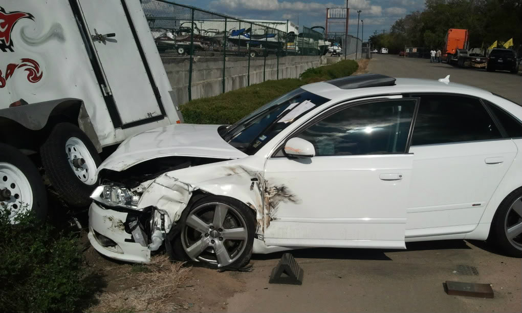 Name:  2011-10-05161458.jpg
Views: 400
Size:  121.8 KB