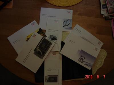 Extra set of manuals-dsc01571.jpg