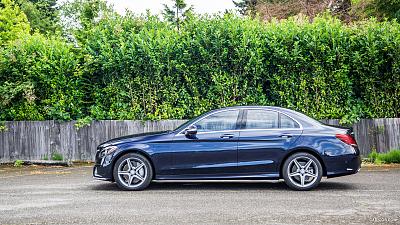 2017 A4 vs C class w205-2015_mercedes-benz_c-class_us_85_1920x1080.jpg