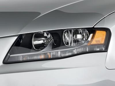 Halogen to xenon headlight a4 b8!-2010-audi-a4-4-door-sedan-auto-2-0t-quattro-premium-headlight_100235165_l.jpg