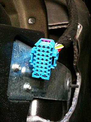 Aftermarket Audio Install 2009 A3 8PA-img_0191.jpg