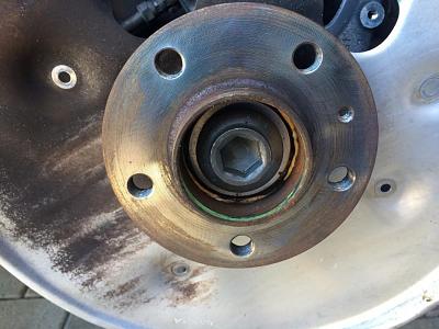 2010 a4 rear wheel hub bolt torque-025.jpg