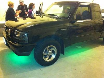 New member-317514_281906391828160_1304941796_n.jpg