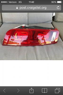 R8 Right Taillight '08-'12 Part # 420945096A-image.jpg