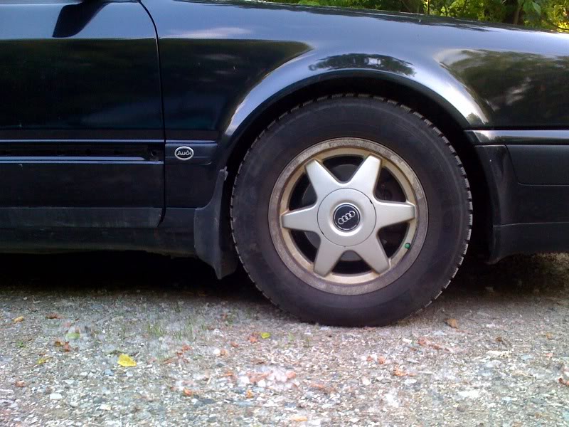 Name:  s40.jpg
Views: 121
Size:  103.4 KB