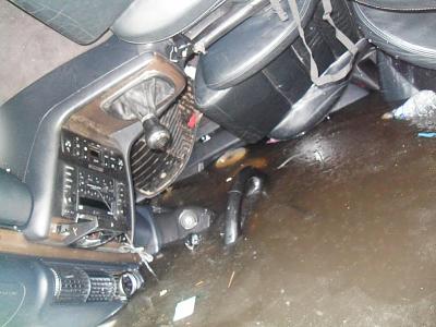 HELP! my car got wet...-upside-030.jpg