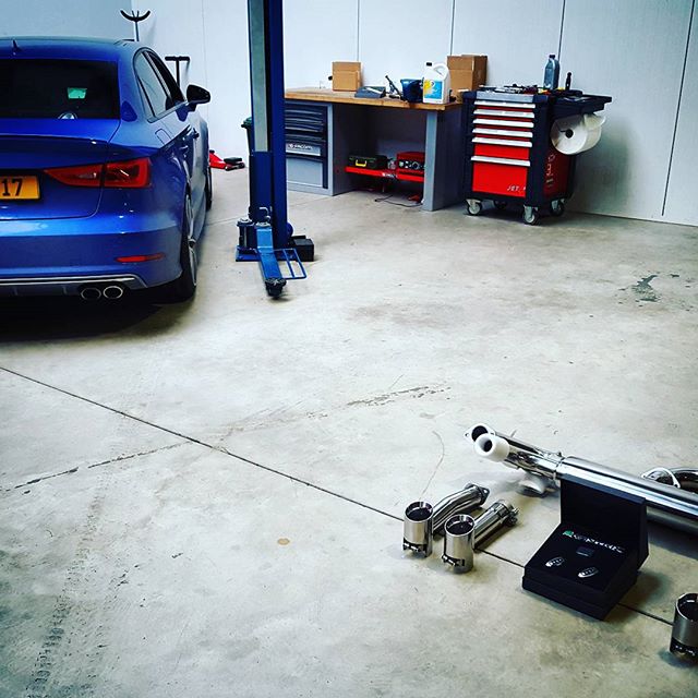 Name:  vwB798V.jpg
Views: 61
Size:  72.9 KB