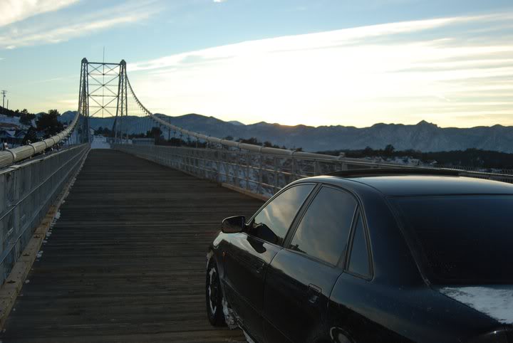 Name:  AudiA4chaseroyalGorge.jpg
Views: 109
Size:  35.9 KB