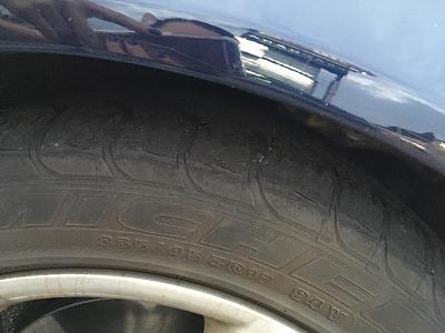 Tires developed some cracking, would you replace them?-img_3260.jpg