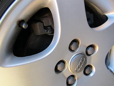Curb Scratch-cleanwheel.jpg